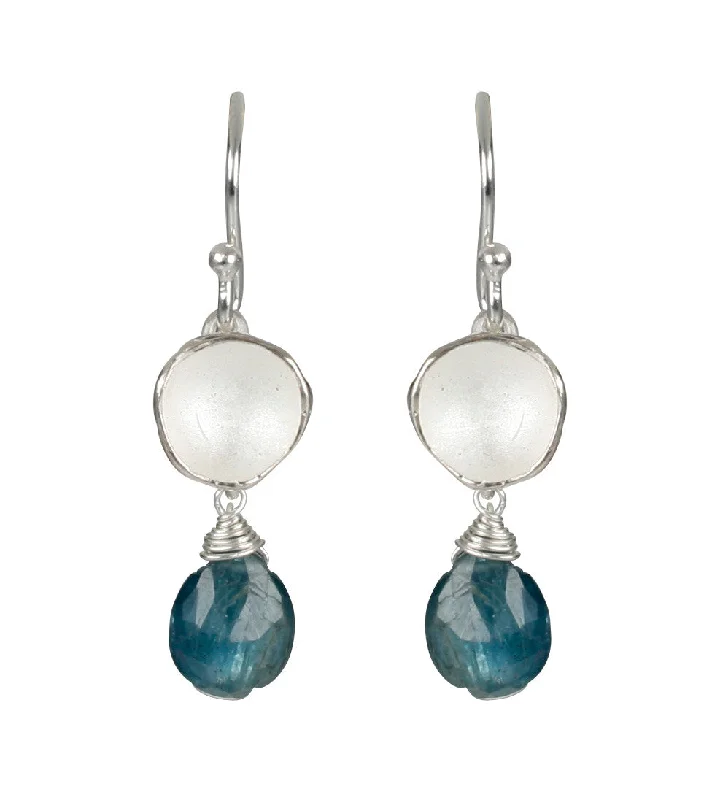 Pearl Drop Earrings for Elegant Look-Single Pod Drop Earrings