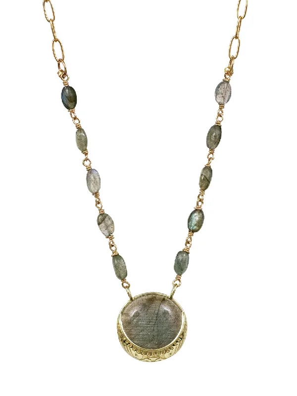 Statement necklaces with large pendants for women who love bold, eye-catching jewelry -Apollo Labradorite Necklace