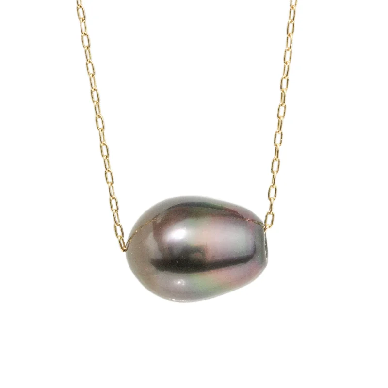 Long pendant necklaces for a stylish accessory with a dramatic flair -Tahitian Pearl Necklace