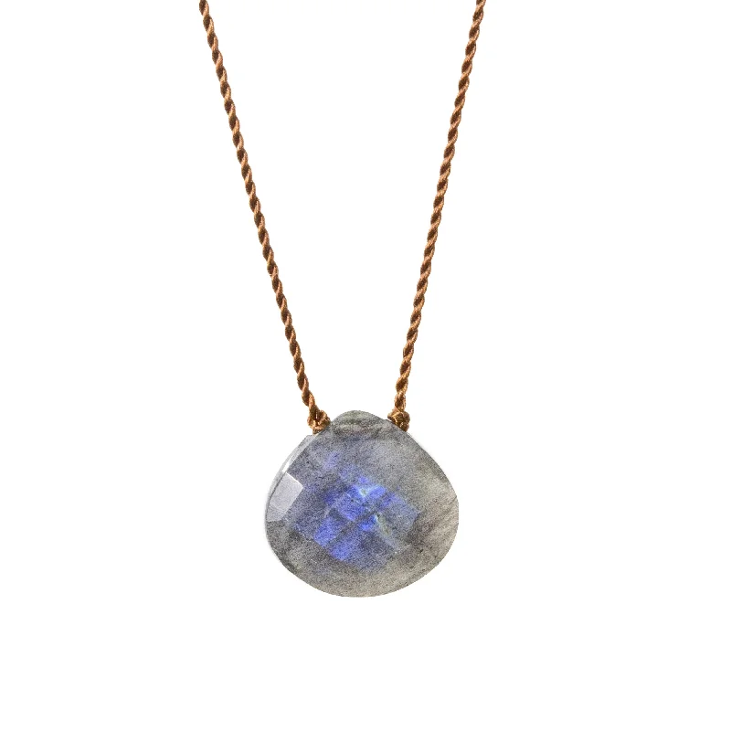 Large statement pendants on necklaces for women who love bold, standout jewelry -Labradorite  Necklace