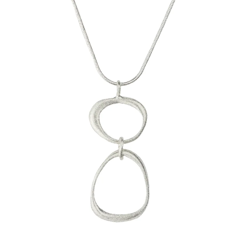 Trendy layered necklaces with delicate pendants for a chic and modern look -Large and Small Organic Circle Necklace