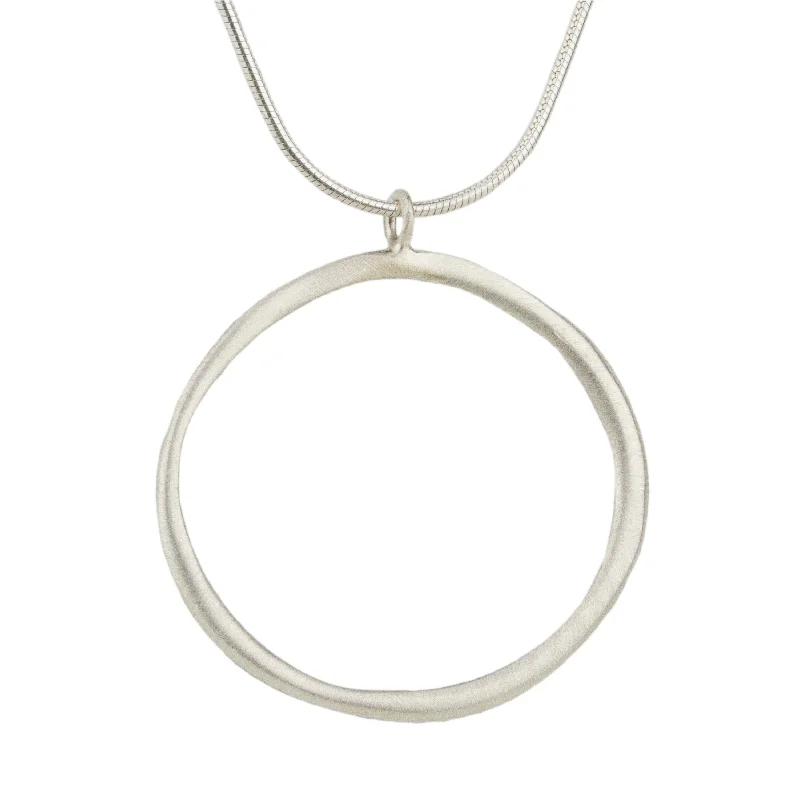 Long bar pendants on necklaces for minimalist, sleek jewelry with a modern touch -Skinny Circle Necklace